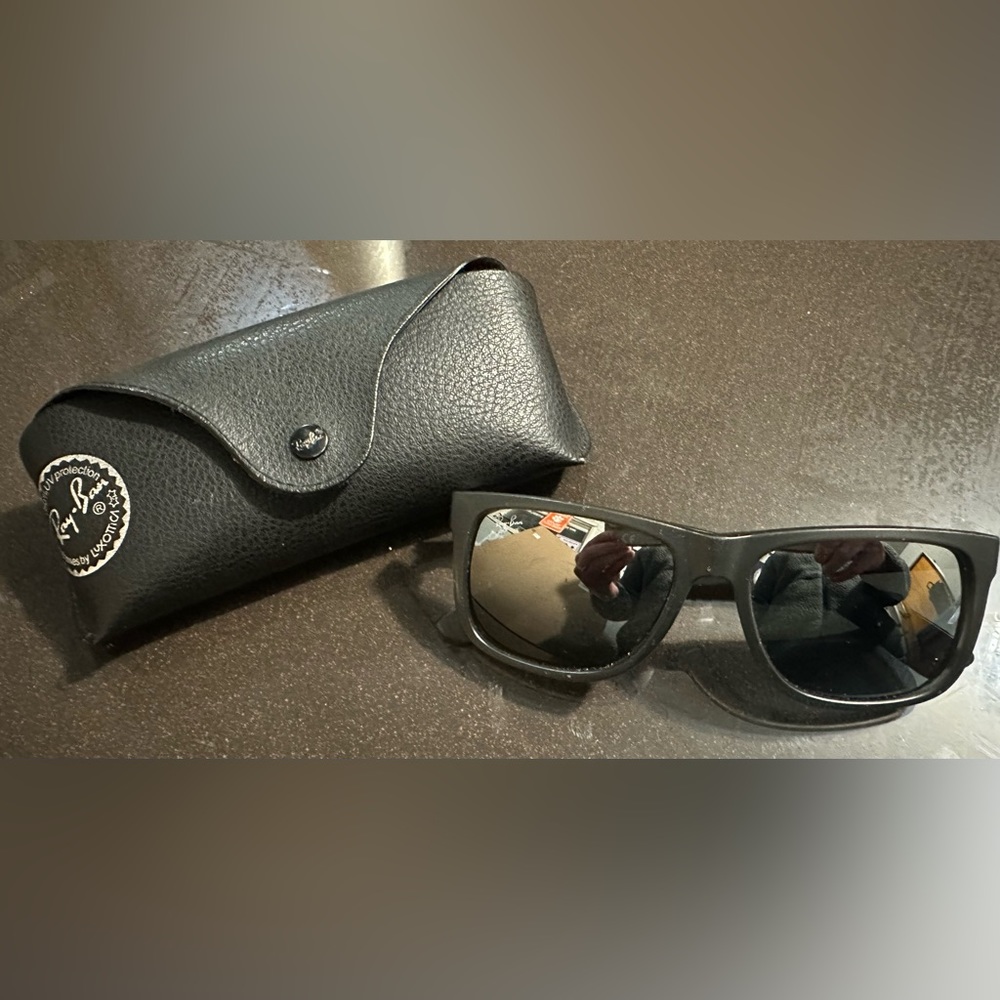 Ray ban Justin classic sunglasses